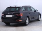 Škoda Superb - fotka číslo 4