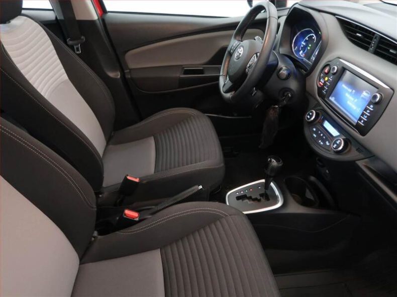 Toyota Yaris - hlavní fotka