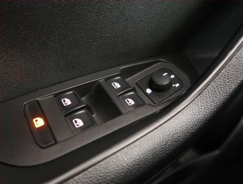 Škoda Karoq - hlavní fotka