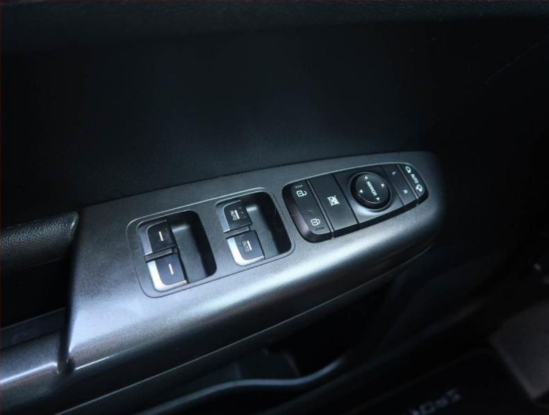 Kia Sportage - hlavní fotka