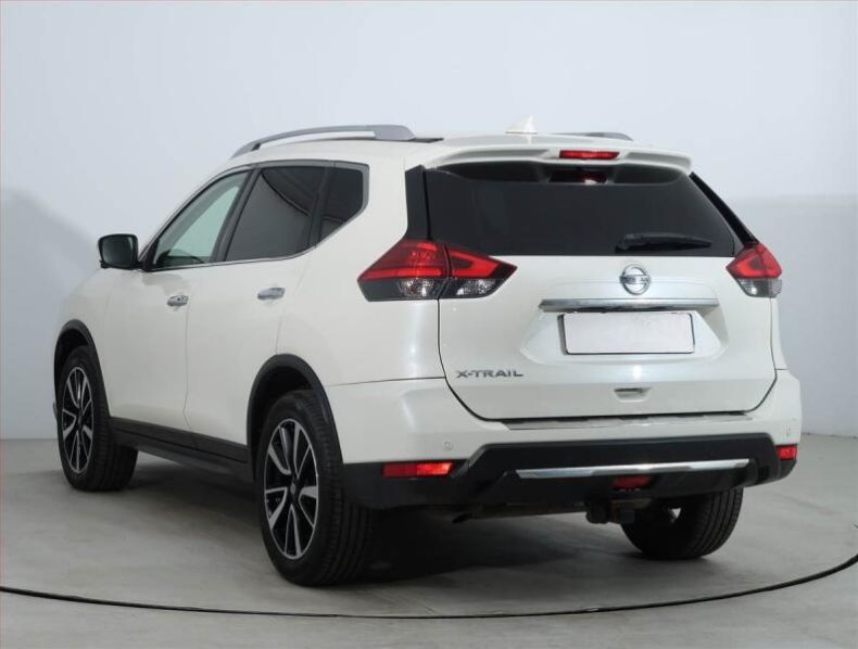 Nissan X-Trail - hlavní fotka