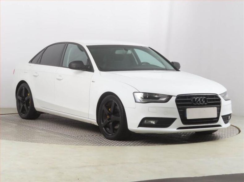 Audi A4 - hlavní foto