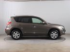 Toyota RAV 4 - fotka číslo 5