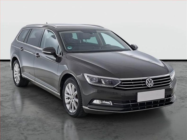 Volkswagen Passat - hlavní foto