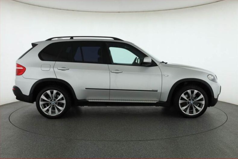 BMW X5 - hlavní fotka
