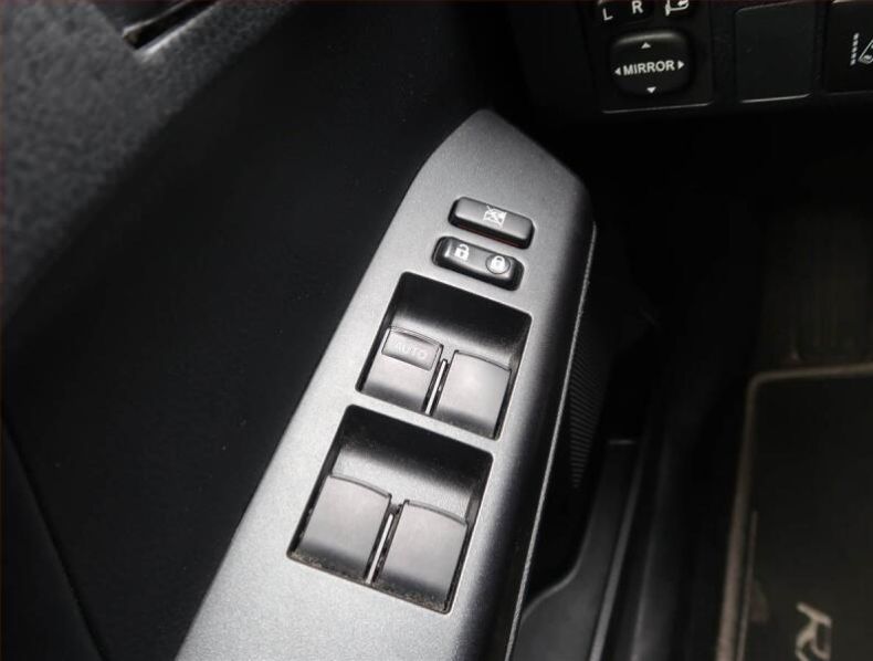 Toyota RAV 4 - hlavní fotka