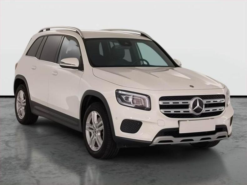 Mercedes GLB - hlavní fotka
