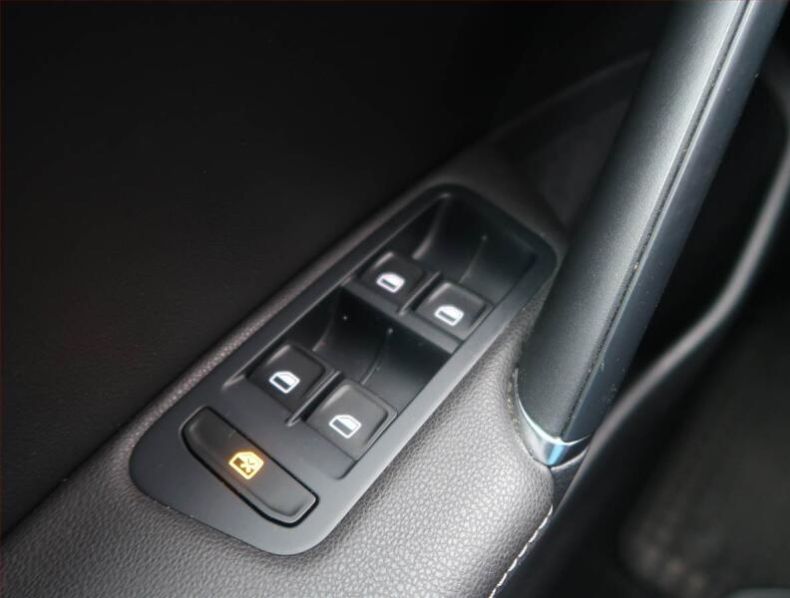 Volkswagen Golf - hlavní fotka