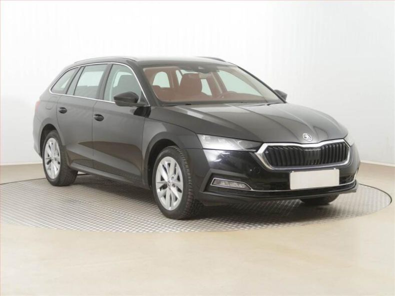 Škoda Octavia - hlavní foto
