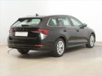 Škoda Octavia - fotka číslo 2