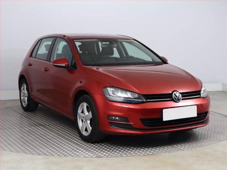 Volkswagen Golf - hlavní fotka inzerátu