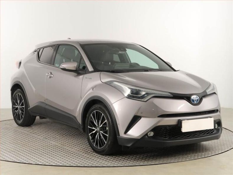 Toyota C-HR - hlavní foto