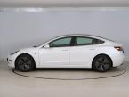 Tesla Model 3 - fotka číslo 2