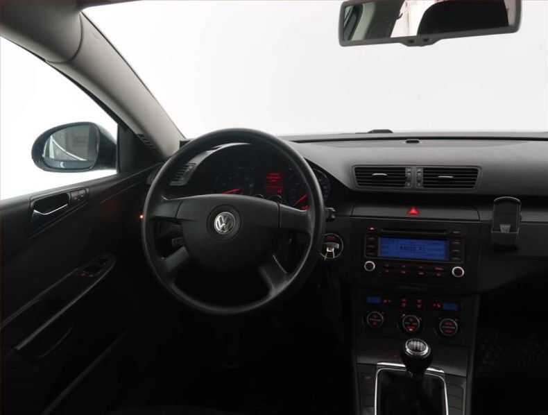 Volkswagen Passat - hlavní fotka