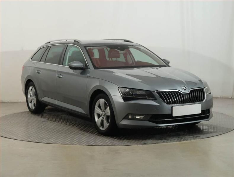 Škoda Superb - hlavní fotka inzerátu