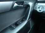 Volkswagen Passat - fotka číslo 16