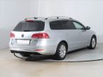 Volkswagen Passat - fotka číslo 4