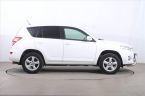 Toyota RAV 4 - fotka číslo 5