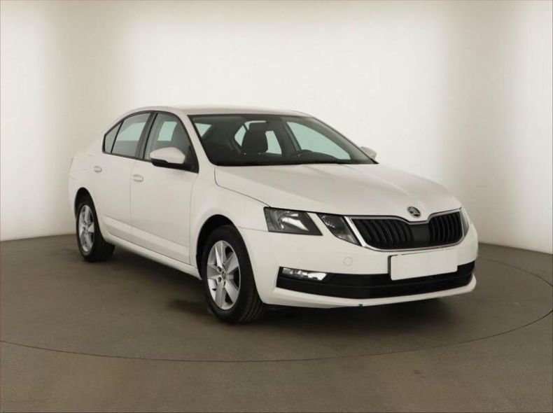 Škoda Octavia - hlavní foto