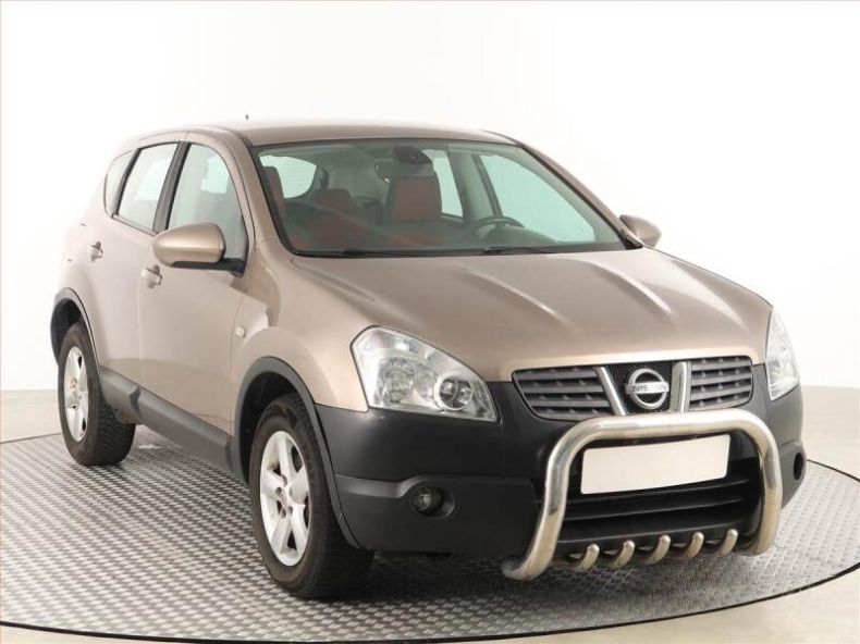 Nissan Qashqai - hlavní fotka inzerátu