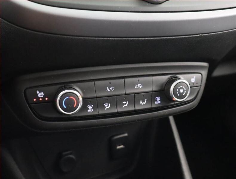 Opel Crossland X - hlavní fotka