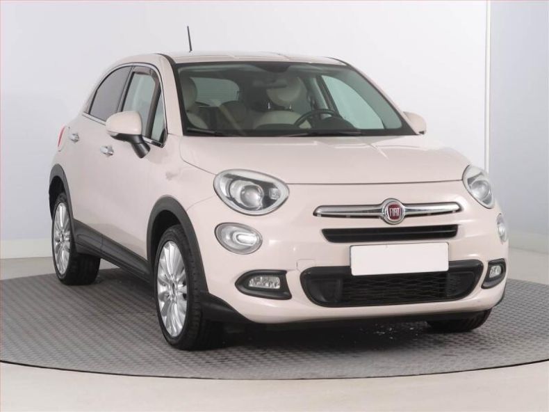 Fiat 500 X - hlavní foto