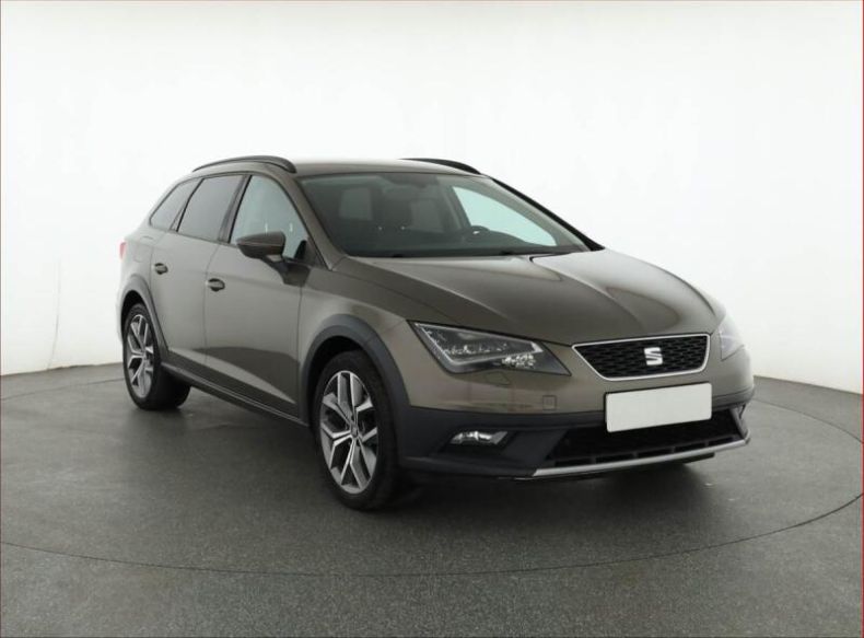 Seat Leon - hlavní foto