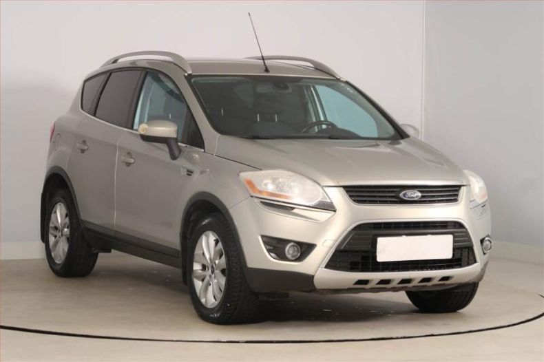 Ford Kuga - hlavní foto