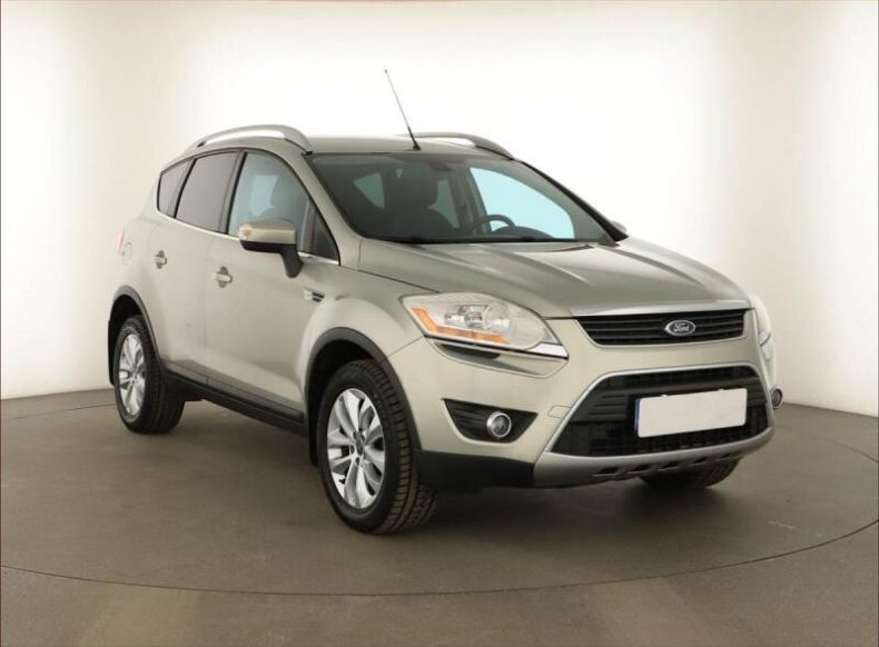 Ford Kuga - hlavní foto