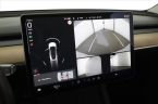 Tesla Model Y - fotka číslo 21
