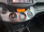 Toyota RAV 4 - fotka číslo 12