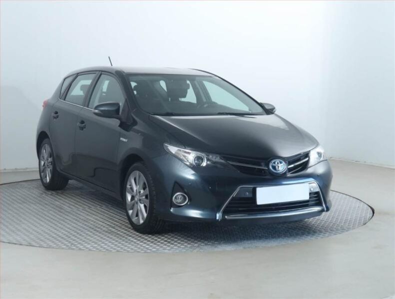 Toyota Auris - hlavní foto