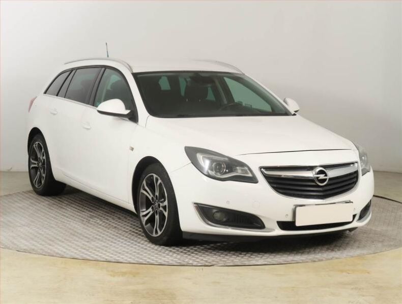 Opel Insignia - hlavní fotka inzerátu