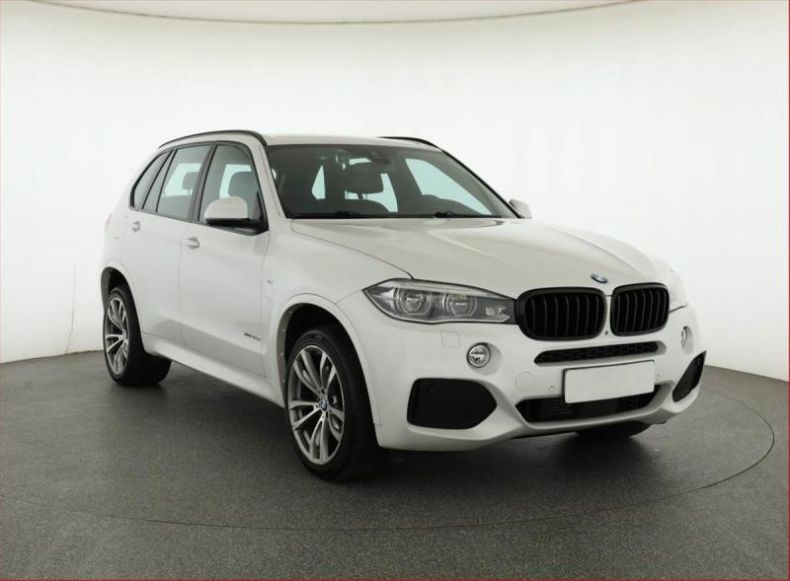 BMW X5 - hlavní foto