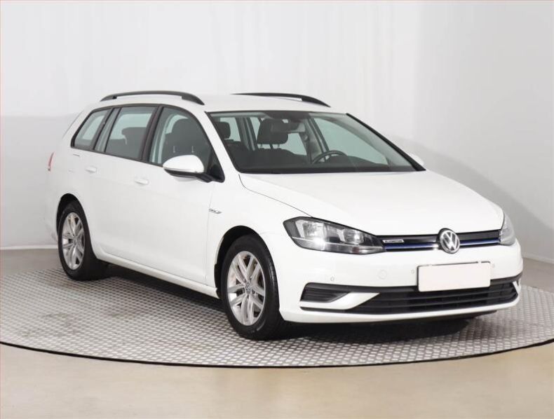 Volkswagen Golf - hlavní fotka inzerátu
