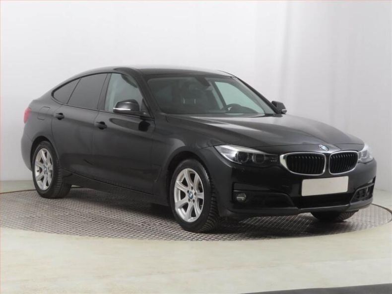 BMW Řada 3 - hlavní foto