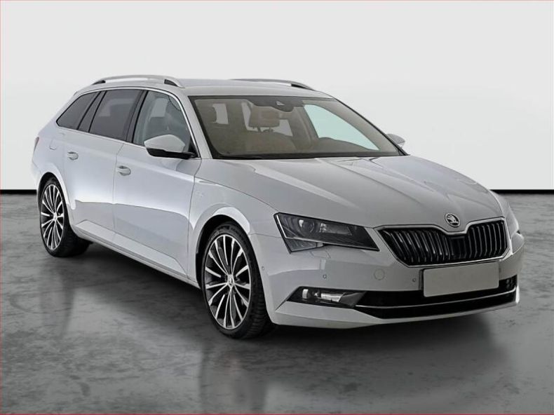Škoda Superb - hlavní fotka