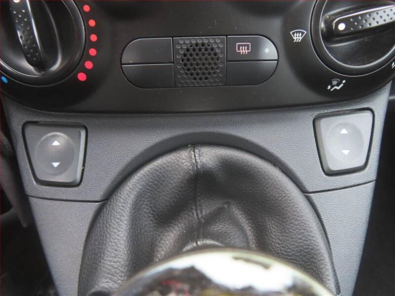 Fiat 500 - hlavní fotka