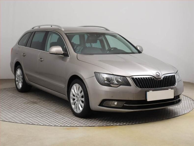 Škoda Superb - hlavní fotka inzerátu