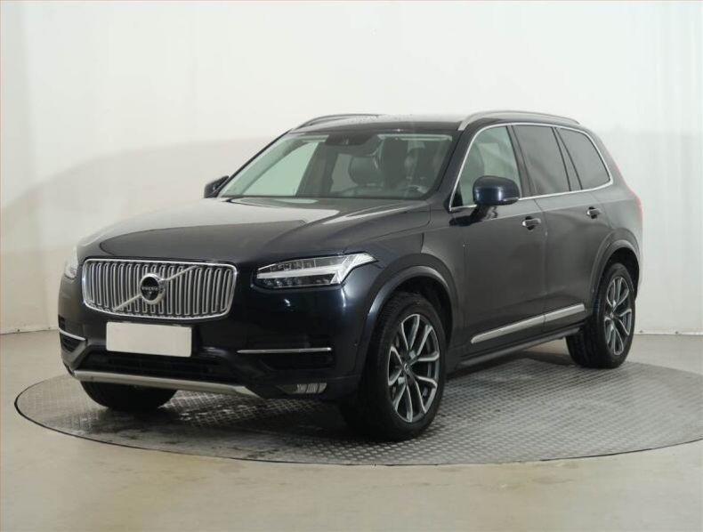 Volvo XC90 - hlavní fotka