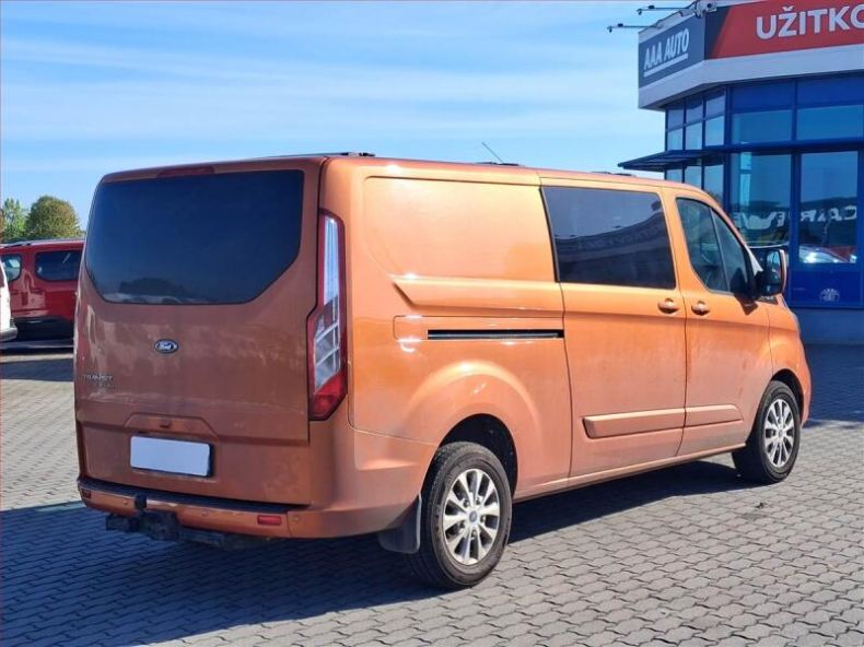 Ford Transit - hlavní fotka