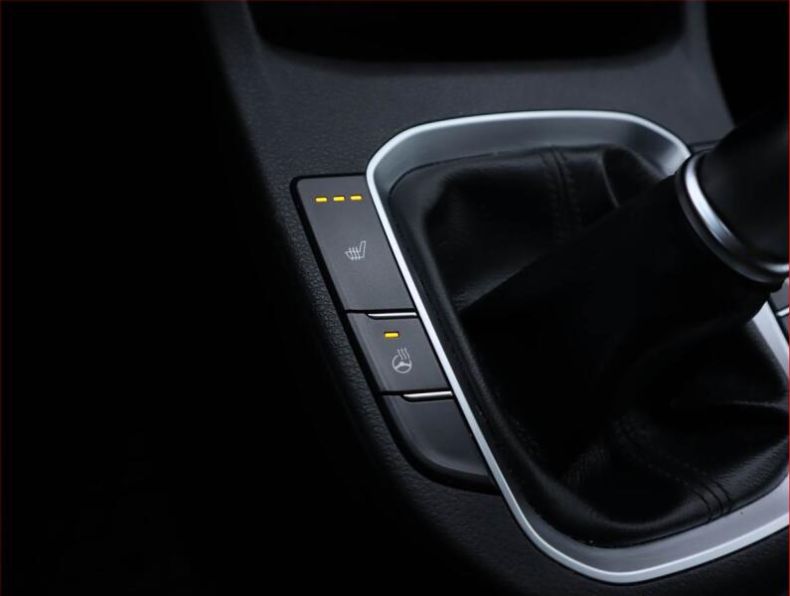 Hyundai i30 - hlavní fotka