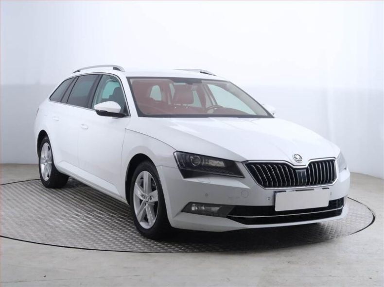 Škoda Superb - hlavní fotka inzerátu