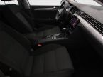 Volkswagen Passat - fotka číslo 8