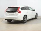Volvo V60 - fotka číslo 4
