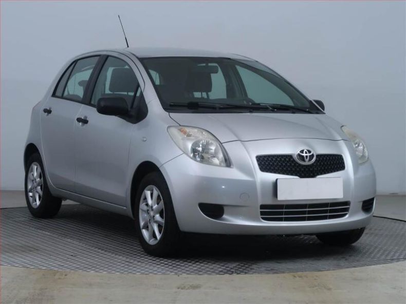 Toyota Yaris - hlavní fotka inzerátu