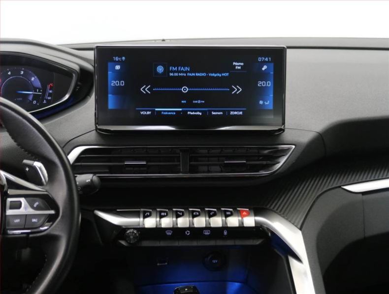 Peugeot 5008 - hlavní fotka