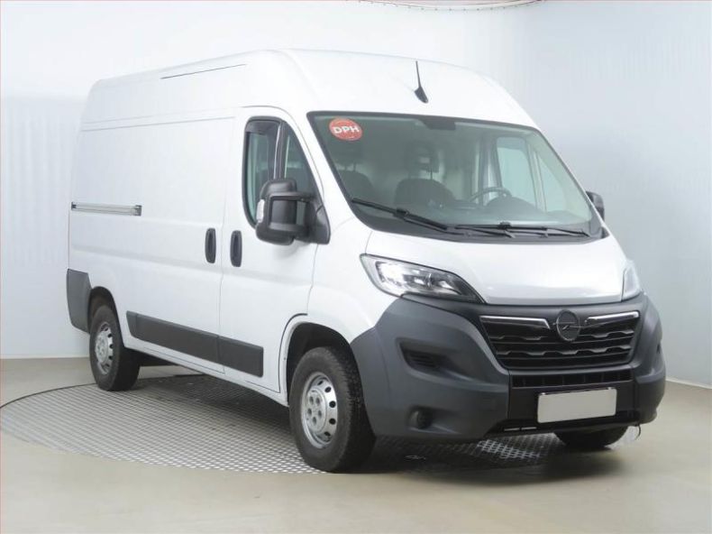 Opel Movano - hlavní foto