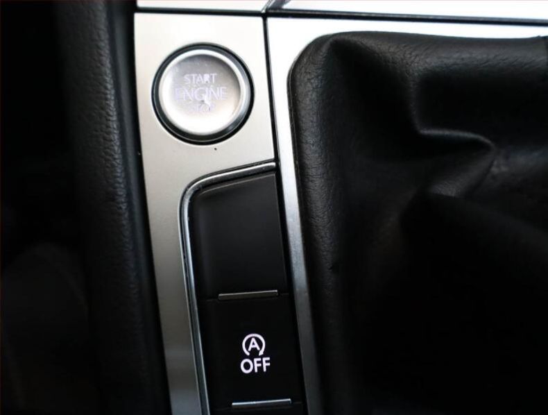 Volkswagen Passat - hlavní fotka