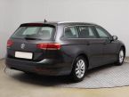 Volkswagen Passat - fotka číslo 4